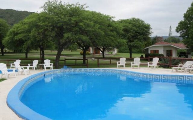 Cabañas los Algarrobos