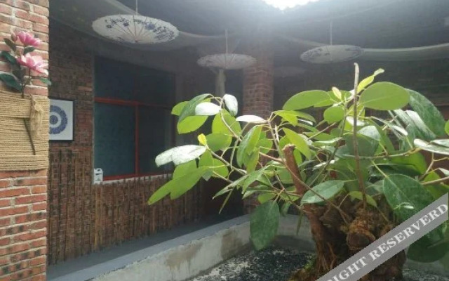 Qichi Zhuxiang Hostel