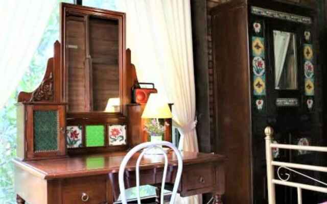NILA HOUSE, Sharia Family Home Stay