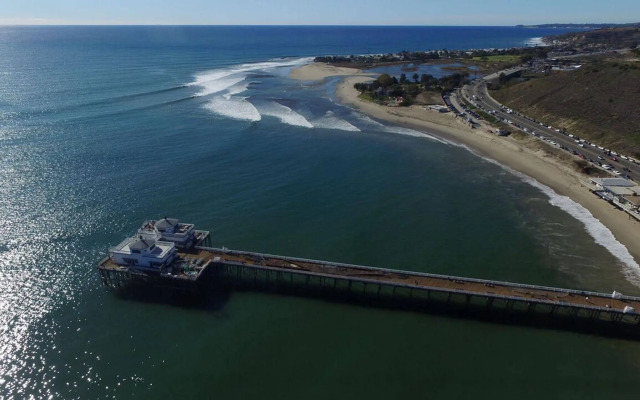 Malibu Beach Paradise Apartments