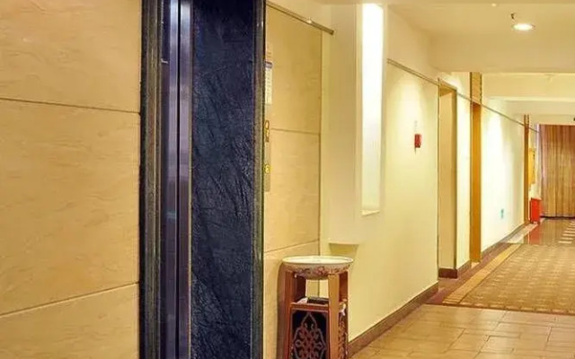 Jiaxing Hotel - Haikou