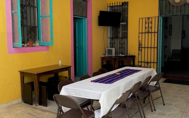 Hostal Rosa Mexicano - Hostel