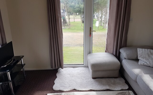 Robin Hood Retreat 2 Bedroom Chalet Free Parking