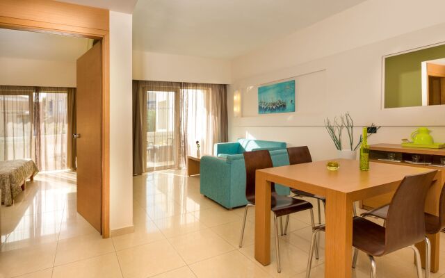 Atlantica Amalthia Beach Hotel – Adults only