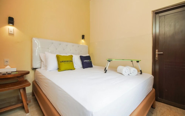 Urbanview Hotel Cantee Halim Perdanakusuma by RedDoorz