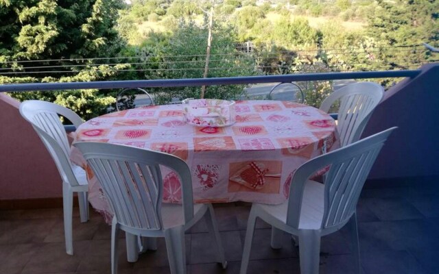 Apartment With 2 Bedrooms in Quartu Sant'elena, With Furnished Garden