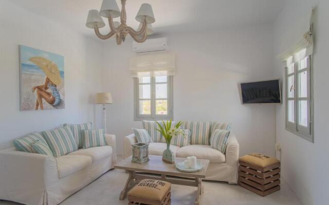 Villas Agia Irini Cove