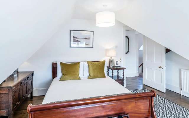 The Old Manse, Loch Ness (highland-escape)