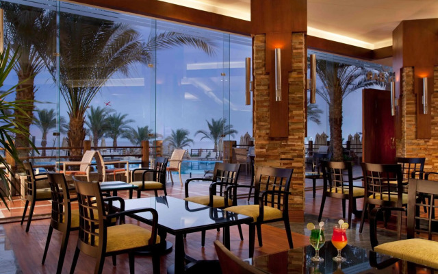 Xperience Sea Breeze Resort