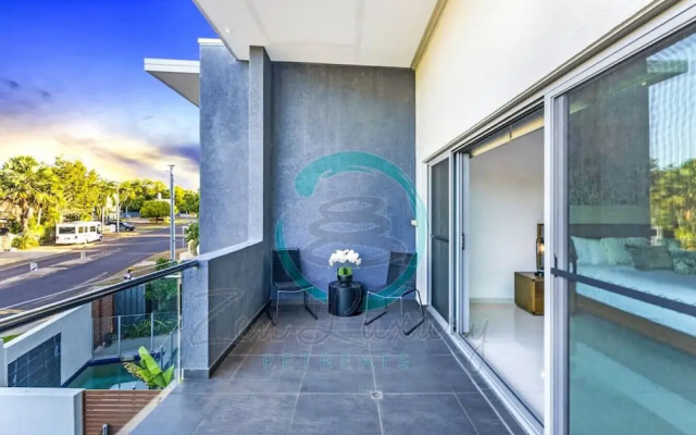 ZEN ARCTIC LUXURY 2-STORY House & Pool