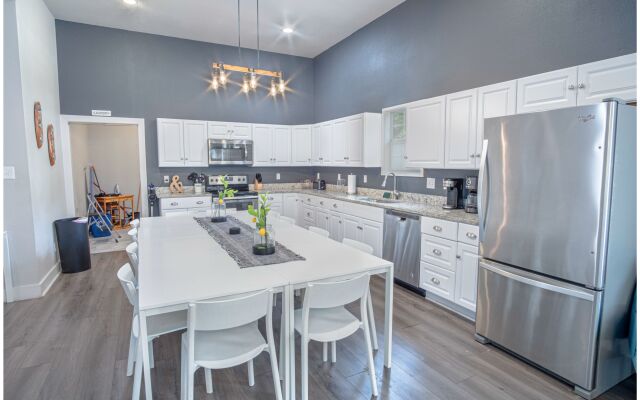 Gorgeous, Family-friendly Home Near Downtown