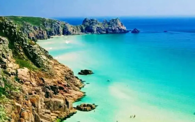 Cowshed Cottage Located nr Kynance Cove