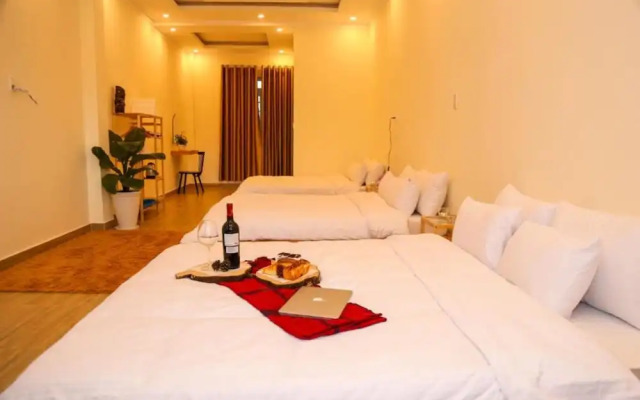Calais Hotel Villa