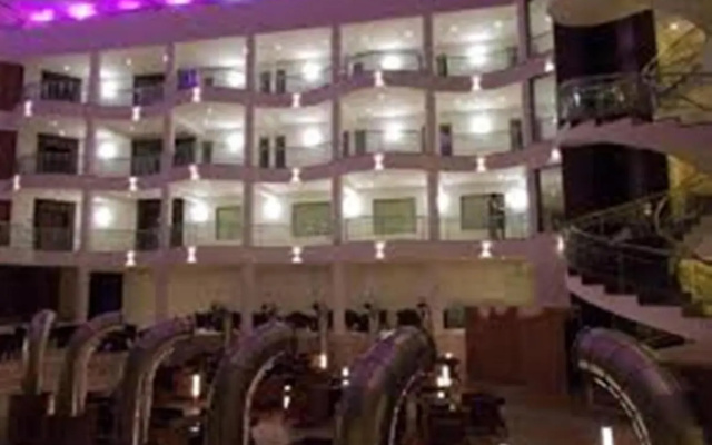 Regenta Central Harimangla