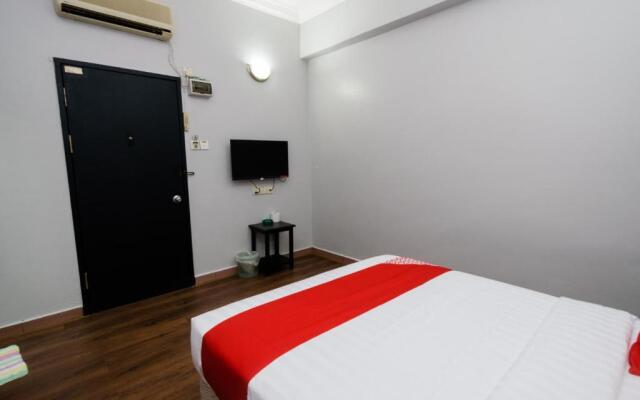 OYO 89578 Dung Fang Hotel No. 1 Sibu