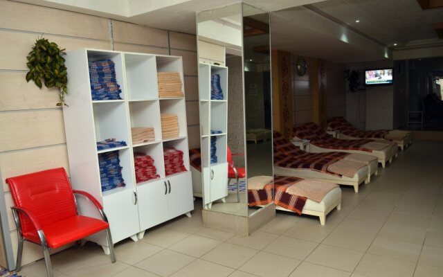 Bulvar Hotel