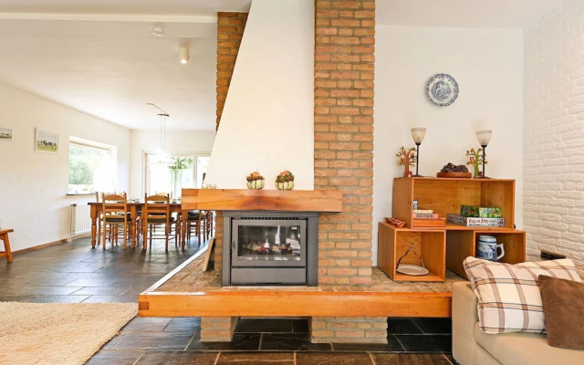 Holiday Home Montferland Near Huis Bergh Castle