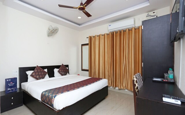 OYO Flagship 121 Hotel Sahu
