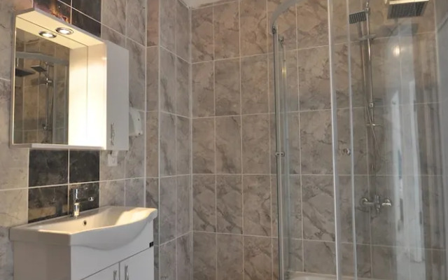 Rosalinda Suit Hotel