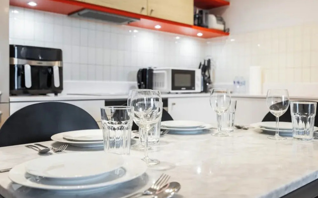 Hoola Cove Executive One Bed Apartment