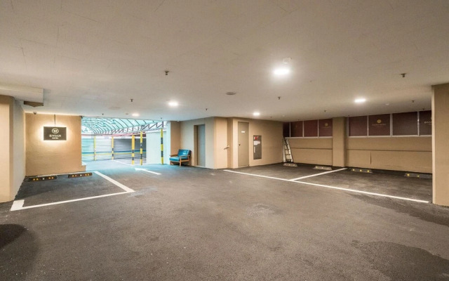 Gyeongsan Evian Hotel (EVIAN HOTEL)