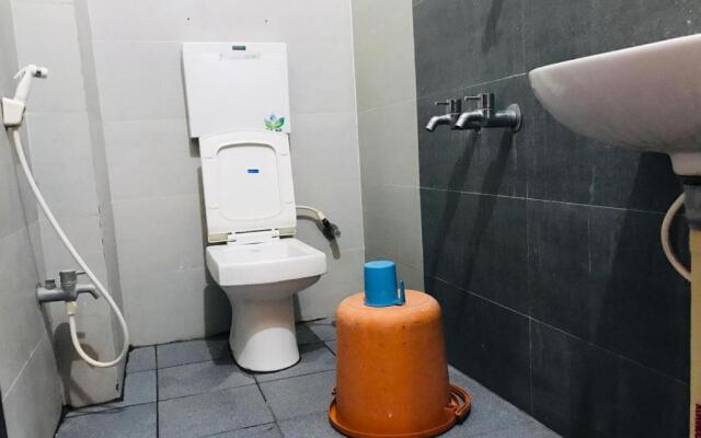 STAYMAKER Bright Palace Residency