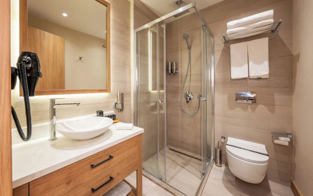 Premier Lounge Hotel