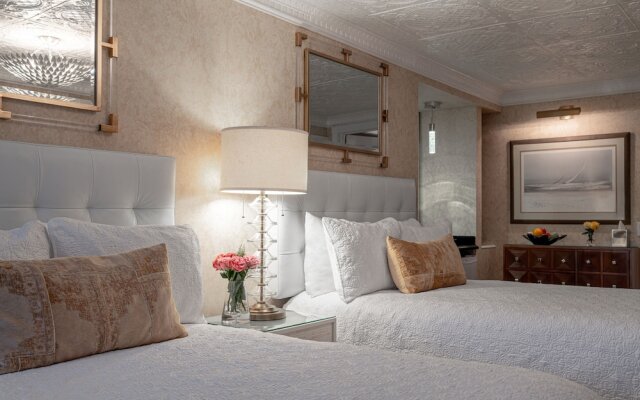 Chateau Inn and Suites