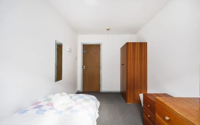 Vibrant Rooms NOTTINGHAM - SK