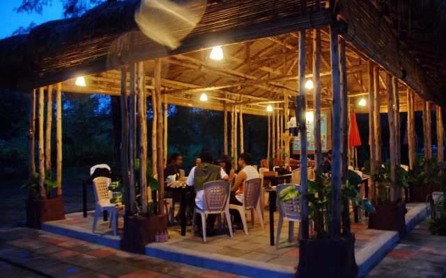 J2B Beach Bungalows