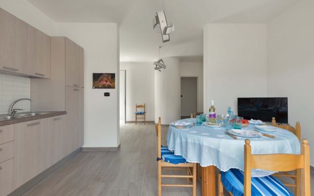 1659 Dodger House by Barbarhouse