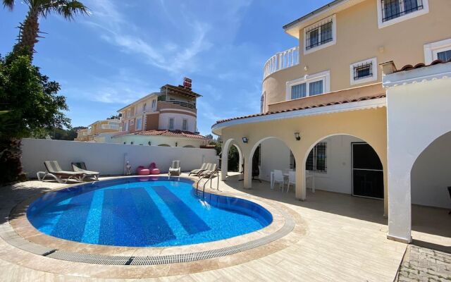Efes Villas