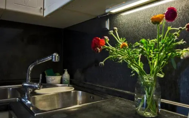 DL-Hospitality@Adrianou 7