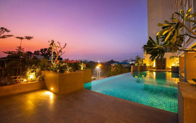 Lemon Tree Premier City Center Pune