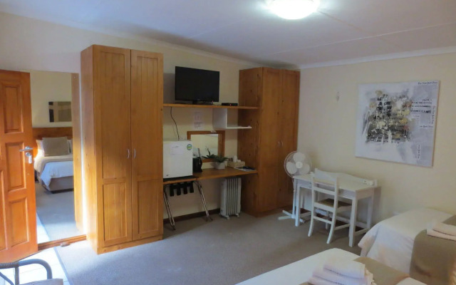 Masada Guest House B&B