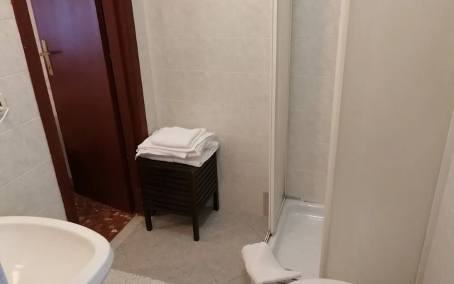 Room Private Bath 5min From Tiburtina Station - Metro Line B