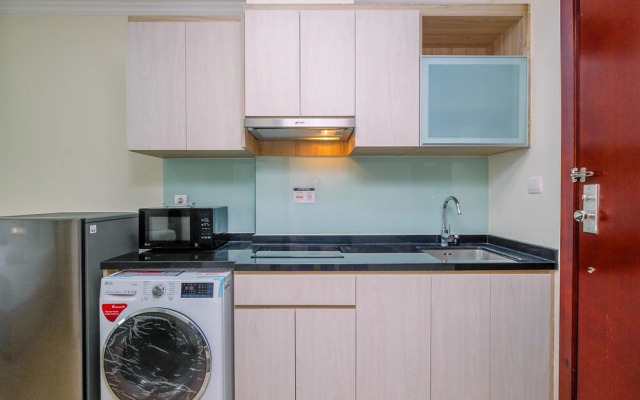 Nice And Cozy Studio At Menteng Park Apartment