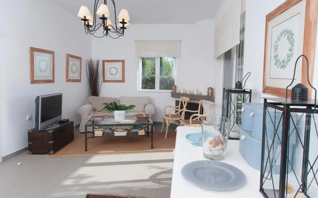 Messinian Blue SeaSide Villa