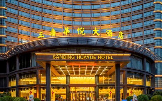 Xuchang Sanding Huayue Hotel