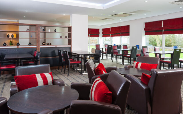 Holiday Inn Express Swindon - West by IHG