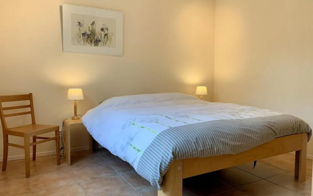 Comfortable Family Bungalow Near Beach