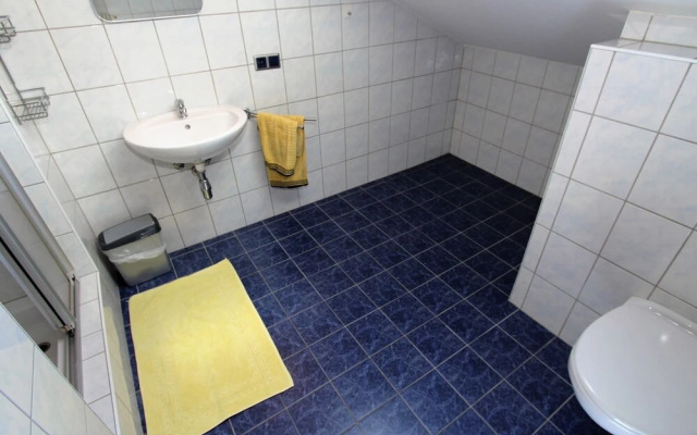 Alluring Apartment in Winklern With Terrace, Parking & Supermarket Closeby