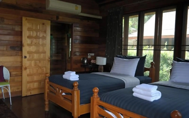 Mai Ngern Mai Thong Resort