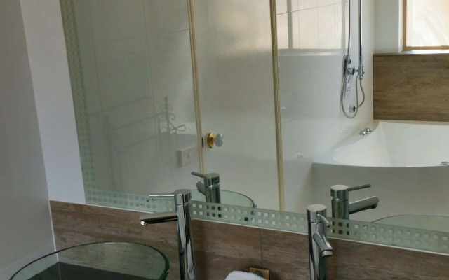 Santalina On Hervey Bay