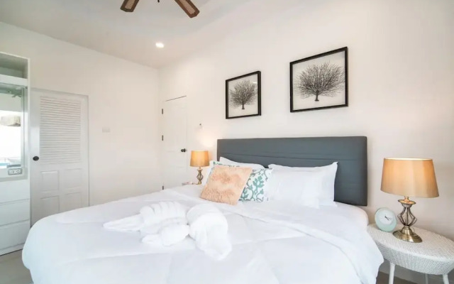 Ocean View 4BR Pool Villa KataBB Seaview