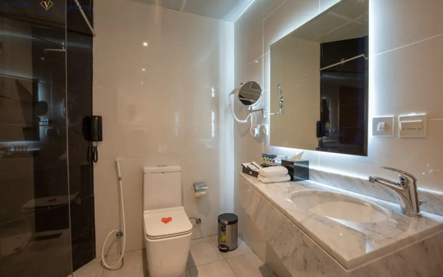 Romera Hotel