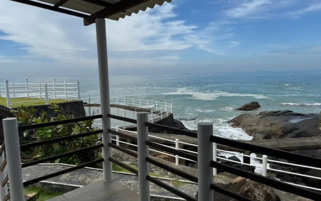 Scarlet White Resort