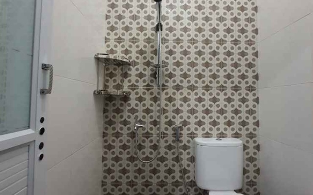 Rumah Putih Jogja Guest House – Bathroom – Sleman