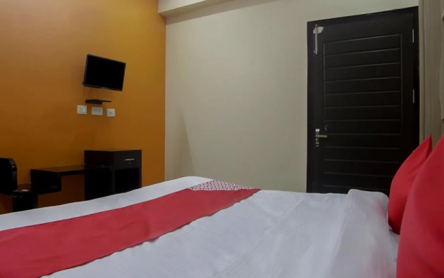 Satkar Hotel By OYO Rooms