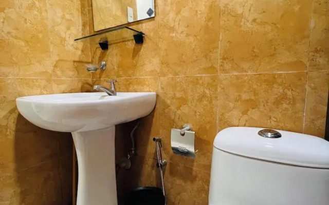 Hubomoto People's Suite